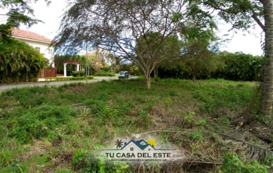 De Oportunidad Solar de 854 metros en Guavabery, Juan Dolio