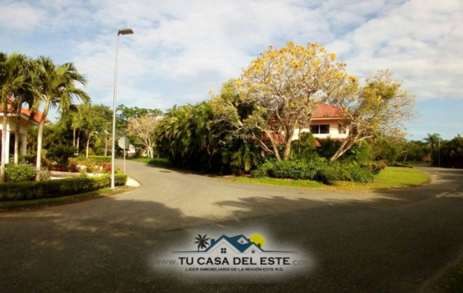 De Oportunidad Solar de 854 metros en Guavabery, Juan Dolio