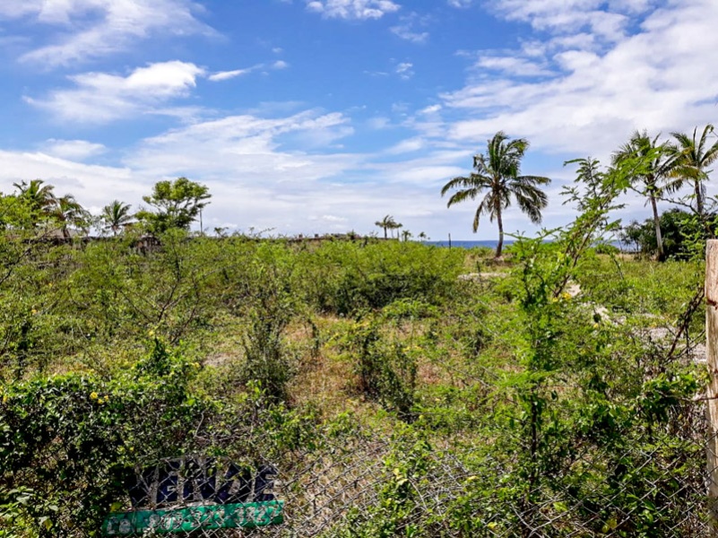 Solar frente al mar en Cumayasa en venta (846 m2)