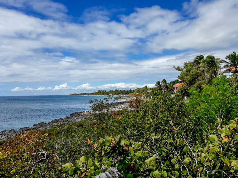 Solar frente al mar en Cumayasa en venta (846 m2)
