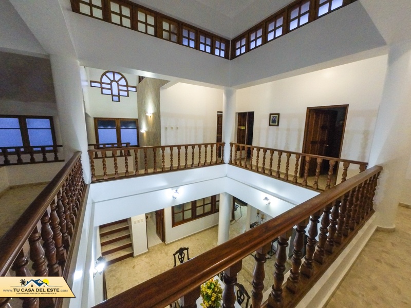 Hermosa casa en exclusiva zona en San Pedro de Macorís