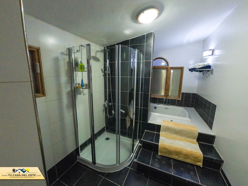 Hermosa casa en exclusiva zona en San Pedro de Macorís