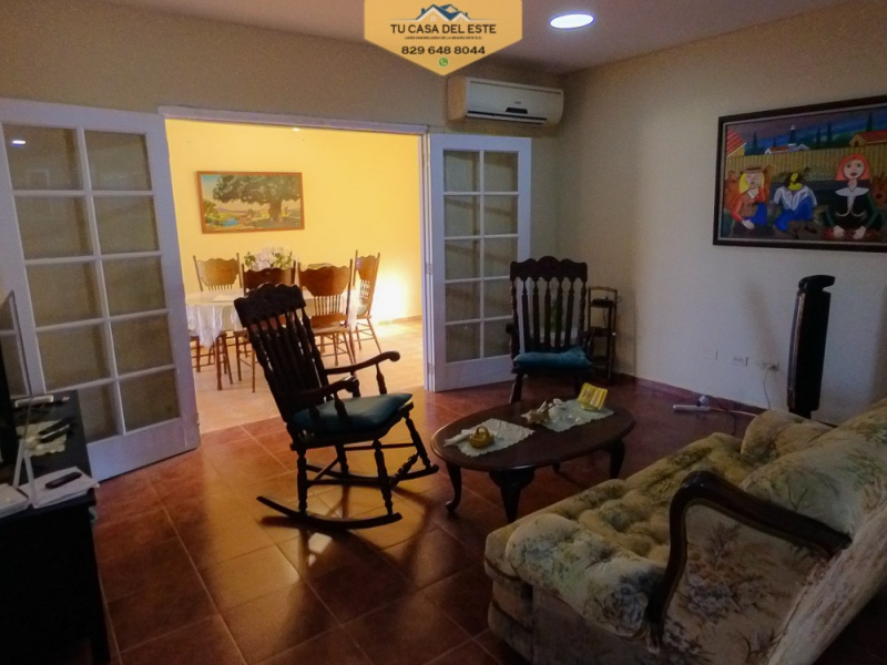 Amplia residencia en VENTA en el Residencial Villa España