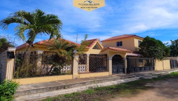 Amplia residencia en VENTA en el Residencial Villa España Amplia residencia en VENTA en el Residencial Villa España