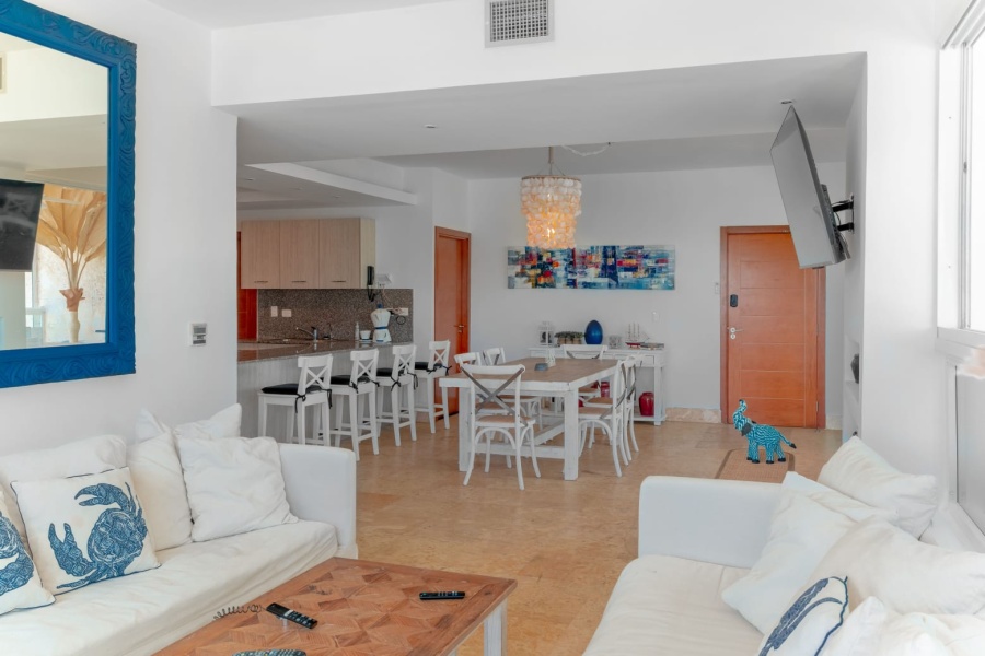 Apartamento Amueblado en Primera Linea de Playa en Playa Nueva Romana