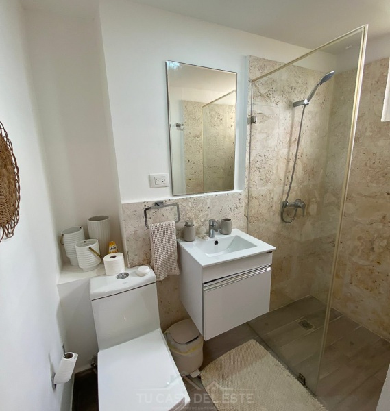 Apartamento Amueblado conn Acceso a Campo de Golf en Metro Country Clu