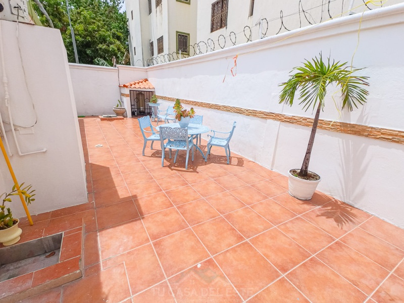 Amplia y Acogedora Casa en Venta en Barrio Los Maestros SPM