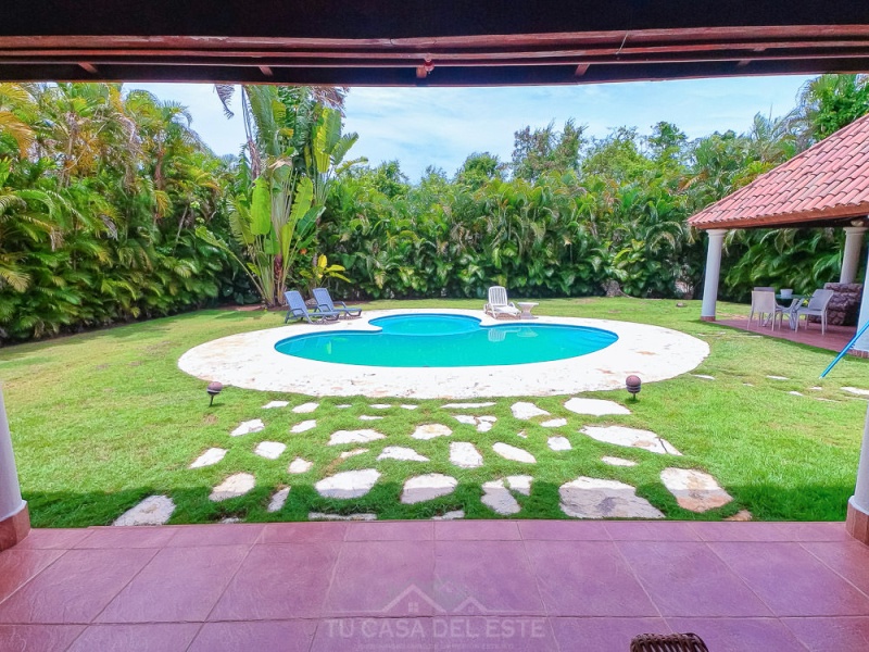 En venta Villa en Guavaberry Golf Juan Dolio