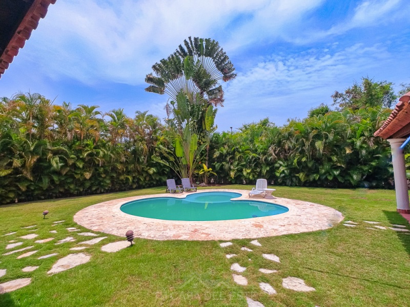 En venta Villa en Guavaberry Golf Juan Dolio