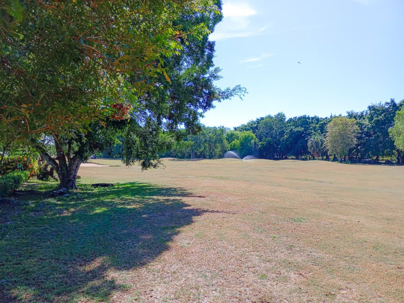 Solar en Venta en Metro Country Club de 1100 mts