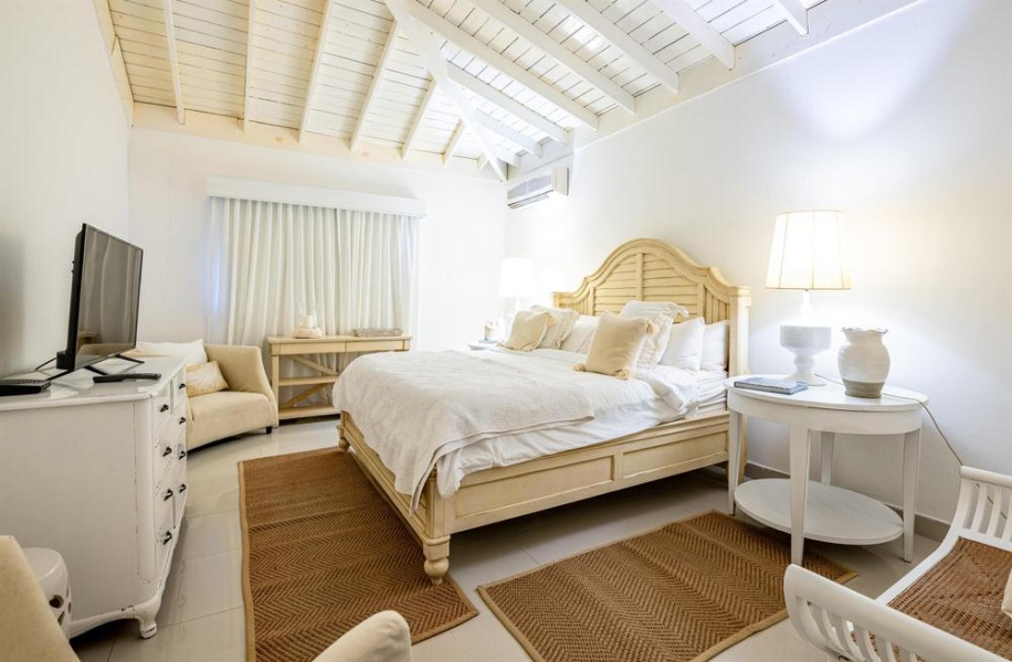 Acogedora Villa en Casa de Campo en Venta - 11 Cajuiles