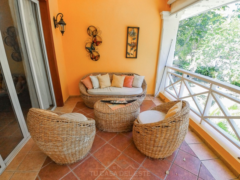 Apartamento de 3 Habitaciones en Brisas de Guavaberry Golf Juan Dolio