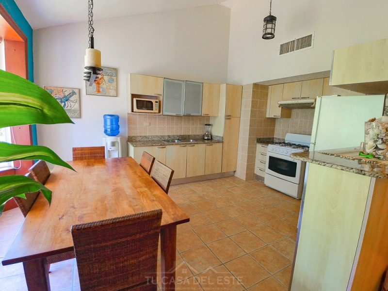 Apartamento de 3 Habitaciones en Brisas de Guavaberry Golf Juan Dolio