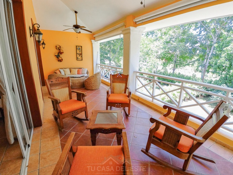 Apartamento de 3 Habitaciones en Brisas de Guavaberry Golf Juan Dolio