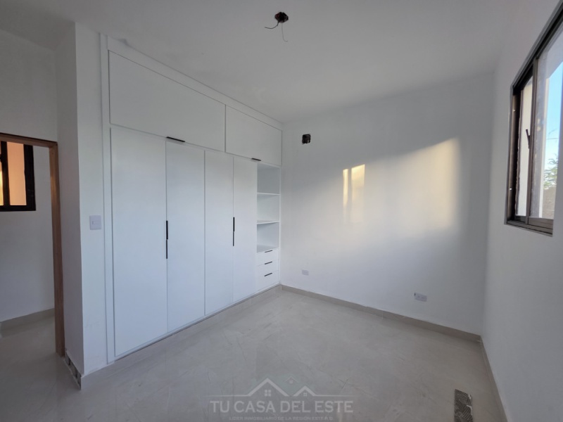 Casa de 3 habitaciones y Buen Patio en Naime 3