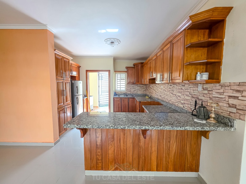 Casa con Amplios Espacios en Venta en Naime 3,San Pedro de Macorís,3 Rooms,2 Bathrooms