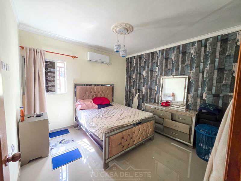 Casa con Amplios Espacios en Venta en Naime 3,San Pedro de Macorís,3 Rooms,2 Bathrooms