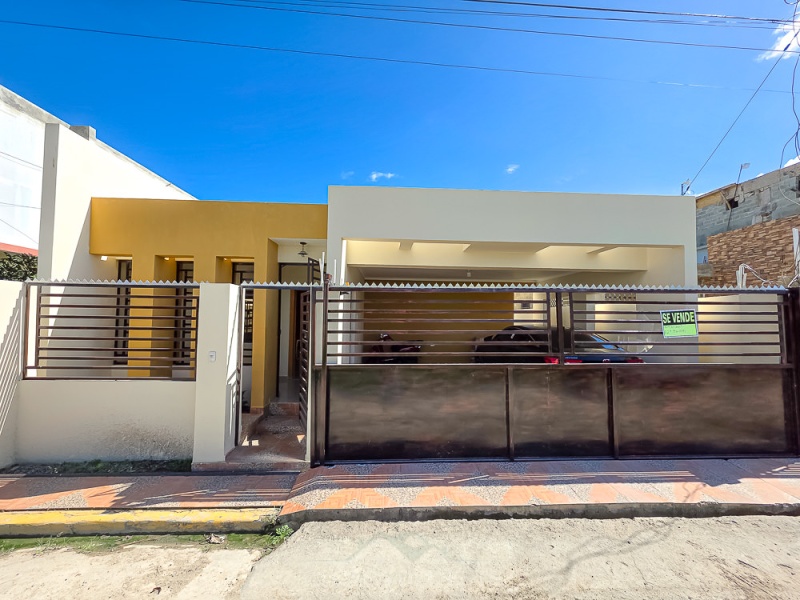 Casa conAmplios Espacios en Venta en Naime 3