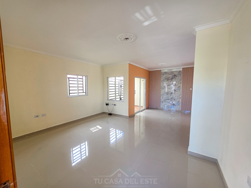 Casa con Amplios Espacios en Venta en Naime 3,San Pedro de Macorís,3 Rooms,2 Bathrooms