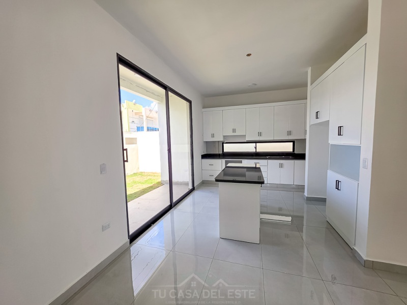 Moderna y Hermosa Casa en venta en Naime 3,San Pedro de Macorís,3 Rooms,2 Bathrooms