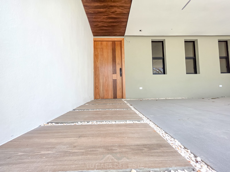 Moderna y Hermosa Casa en venta en Naime 3,San Pedro de Macorís,3 Rooms,2 Bathrooms