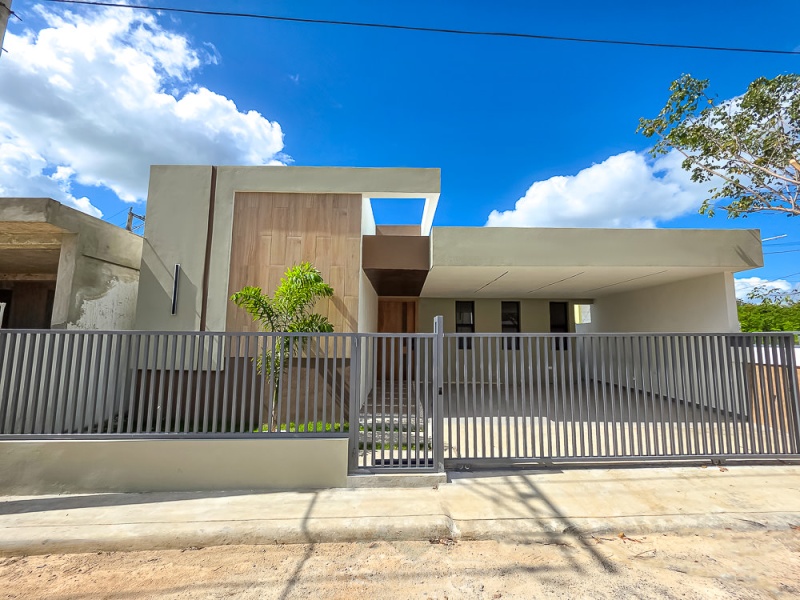 Moderna y Hermosa Casa en venta en Naime 3,San Pedro de Macorís,3 Rooms,2 Bathrooms