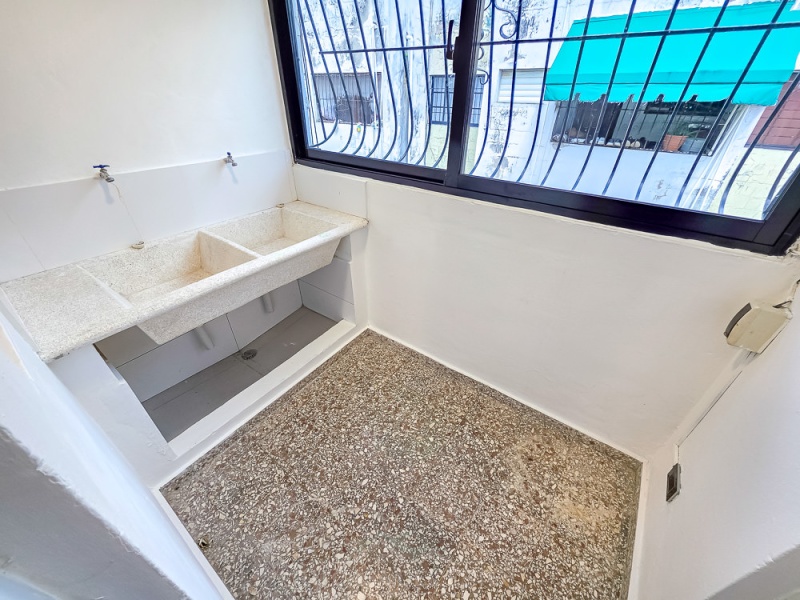 Apartamento en Zona Centrica de San Pedro en Venta ,2 Rooms,1 Bathroom