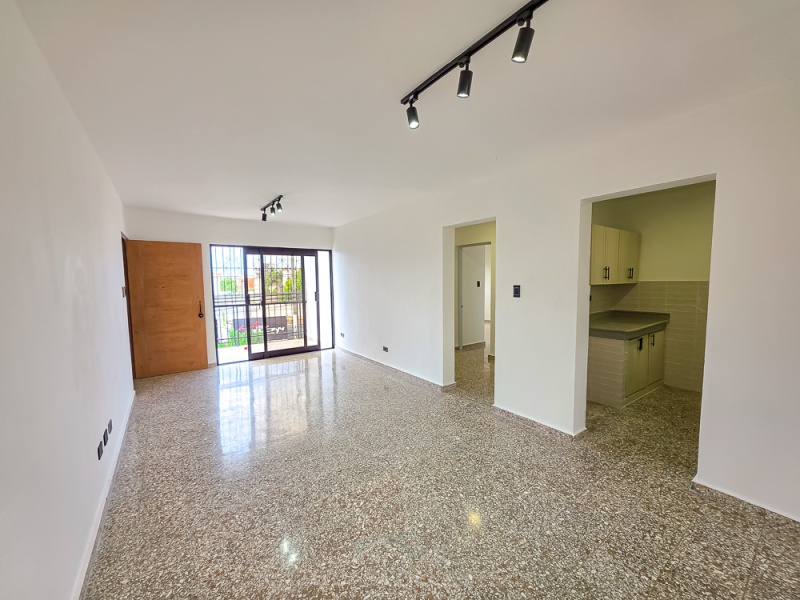 Apartamento en Zona Centrica de San Pedro en Venta ,2 Rooms,1 Bathroom