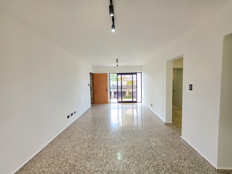 Apartamento en Zona Centrica de San Pedro en Venta ,2 Rooms,1 Bathroom