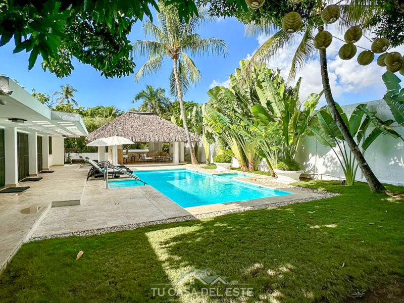 Espectacular Casa en Venta en Buena Vista Norte La Romana,La Romana,4 Rooms,4 Bathrooms