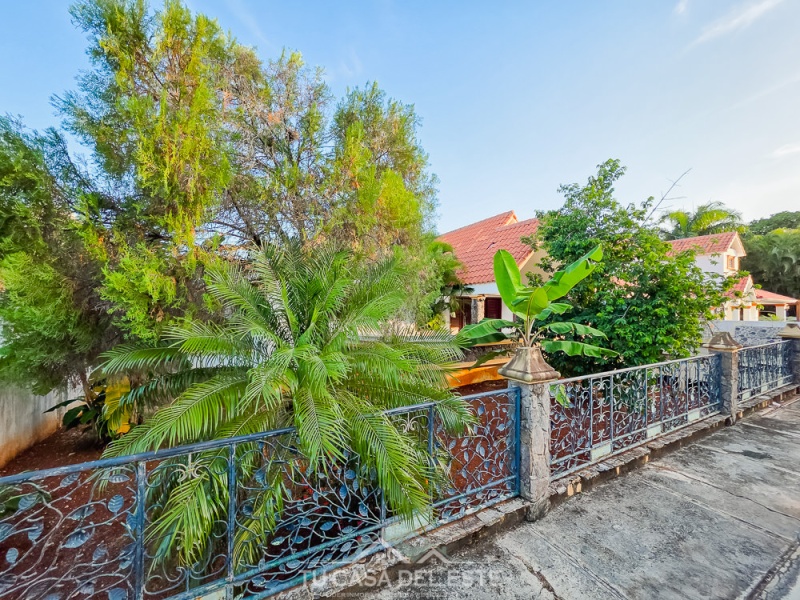 Espaciosa Casa En Buena Vista Norte en Venta,La Romana,4 Rooms,3 Bathrooms