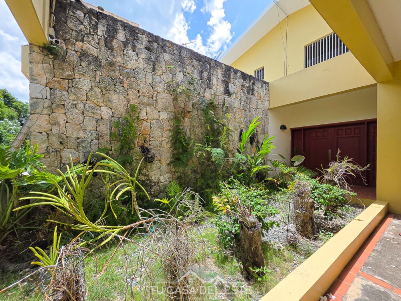 Villa Independiente en Juan Dolio en Venta,Juan Dolio,4 Rooms,5 Bathrooms