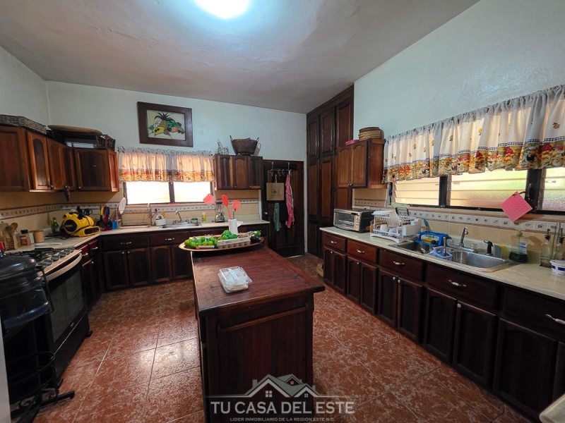 Villa Independiente en Juan Dolio en Venta,Juan Dolio,4 Rooms,5 Bathrooms