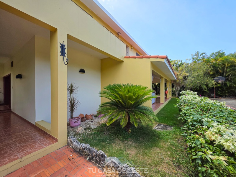 Villa Independiente en Juan Dolio en Venta,Juan Dolio,4 Rooms,5 Bathrooms
