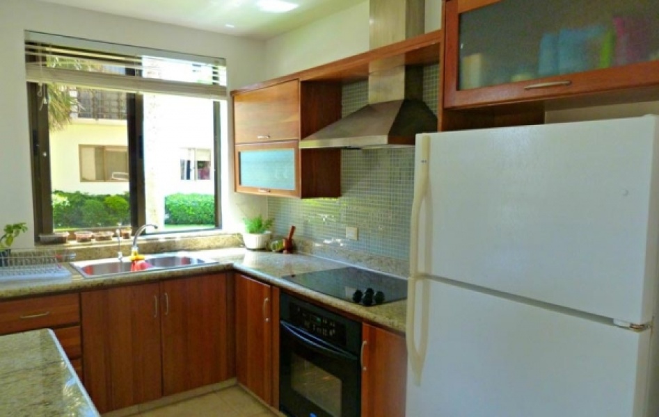 En Venta Villa de Oportunidad en Guavaberry Golf & Country Club