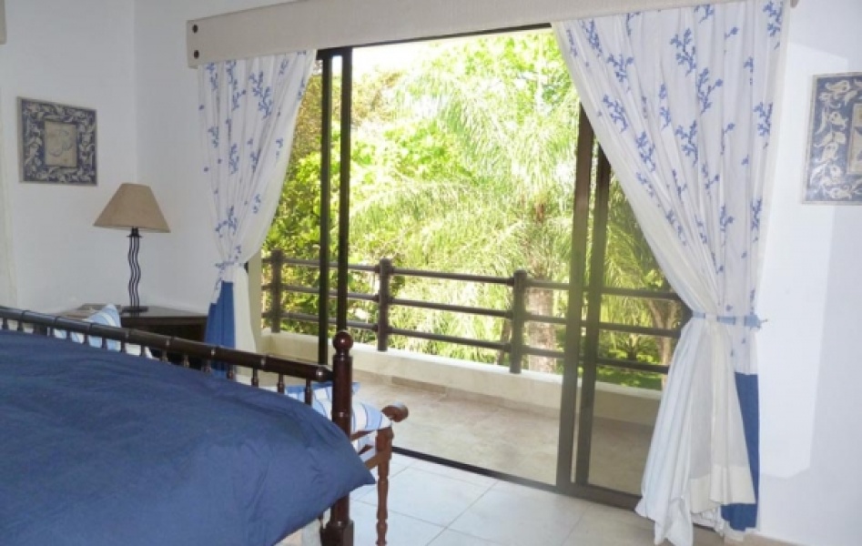 En Venta Villa de Oportunidad en Guavaberry Golf & Country Club