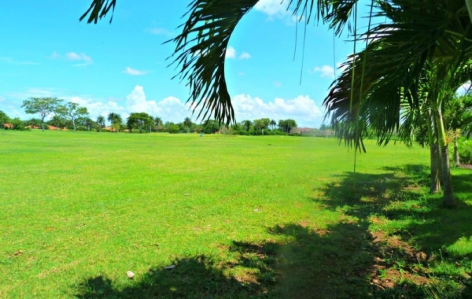 En Venta Villa de Oportunidad en Guavaberry Golf & Country Club