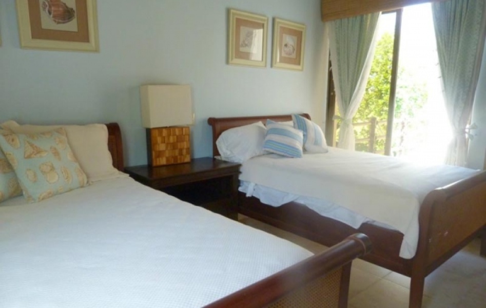 En Venta Villa de Oportunidad en Guavaberry Golf & Country Club