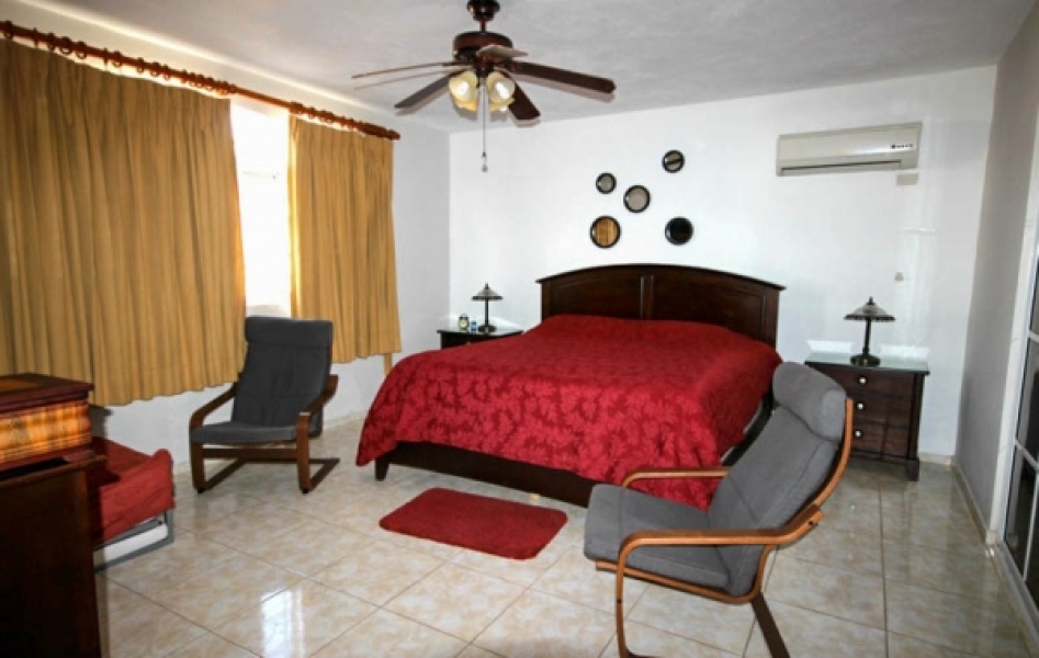 En Venta Villa en Residencial Ocean Breeze - Juan Dolio