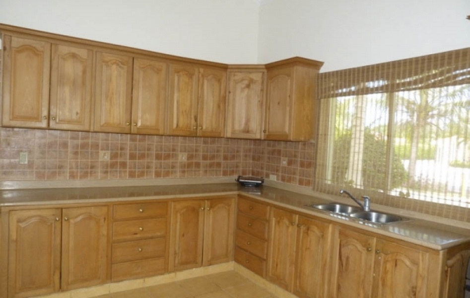 En Venta Villa en Metro Country Club