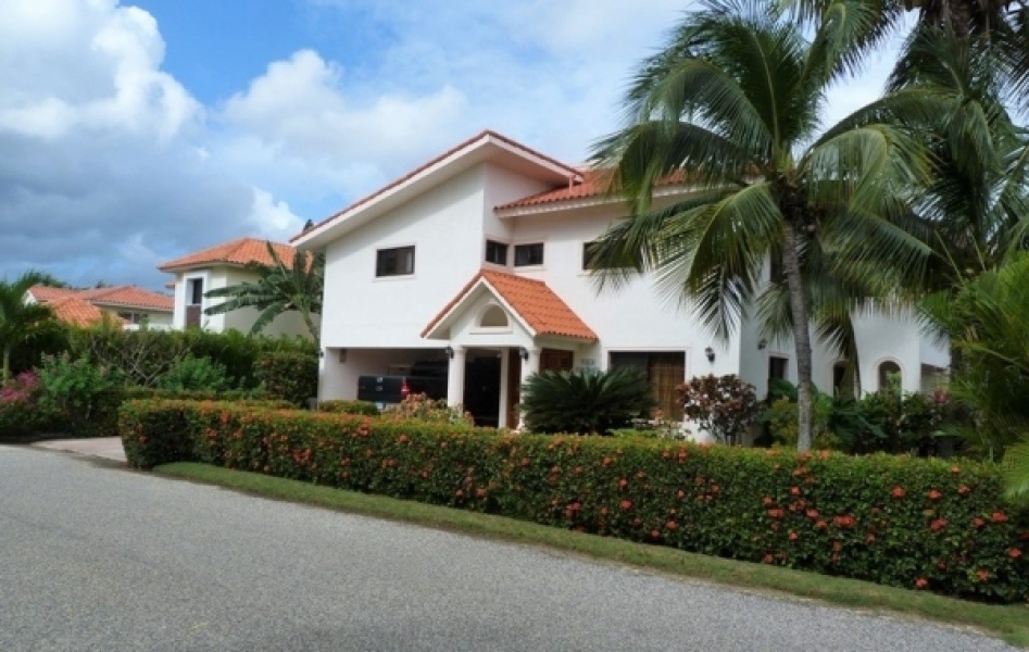 En Venta Villa en Metro Country Club