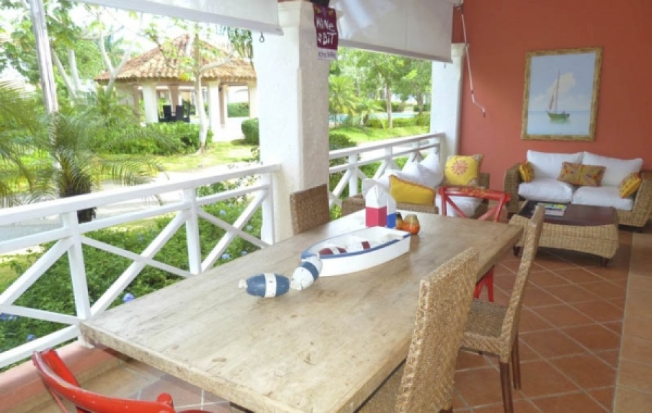 En venta Apartamento en Las Brisas Guavaberry Golf & Country Club