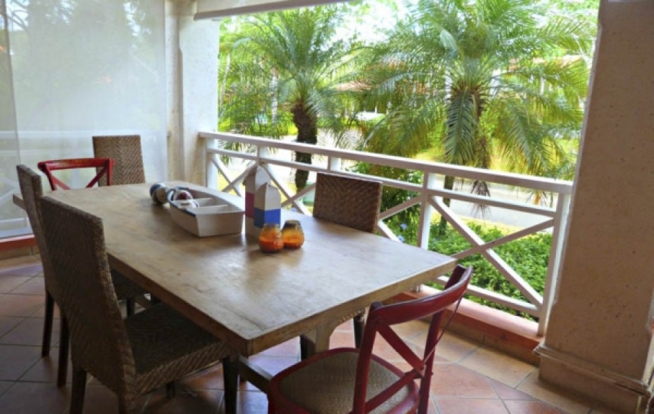 En venta Apartamento en Las Brisas Guavaberry Golf & Country Club