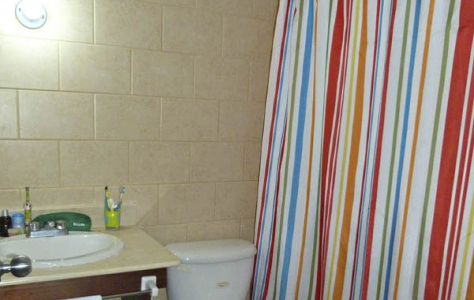 En venta Apartamento en Las Brisas Guavaberry Golf & Country Club